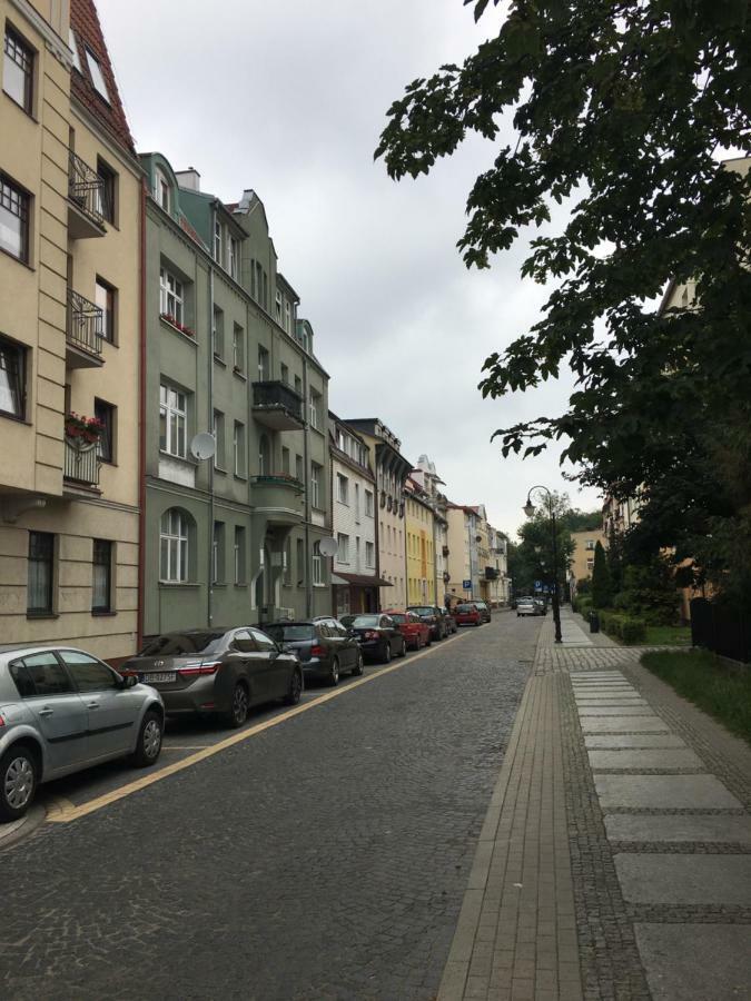 Przedwojenna Kamienica Apartment Swinoujscie Luaran gambar