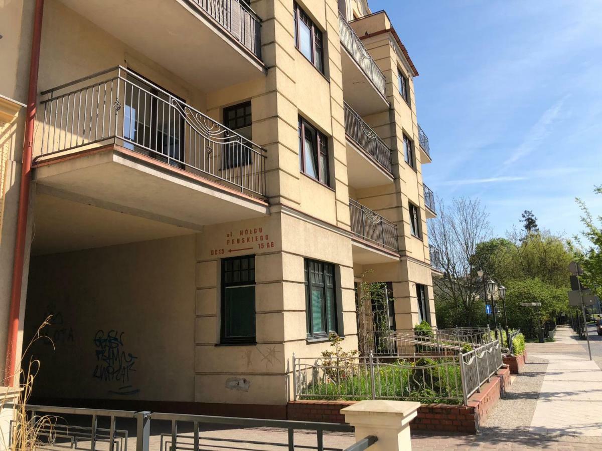 Przedwojenna Kamienica Apartment Swinoujscie Luaran gambar